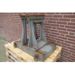 Gietijzer industrieel frame meetopstelling